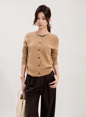 COCO ZONE 刘11【绵羊毛混纺】优雅设计美学毛织上衣CD2A1458