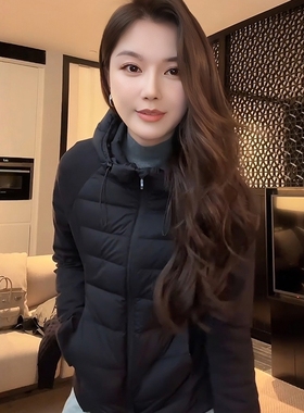 COCO ZONE 刘11 “95鹅”连帽纯色简约格纹羽绒服 CD2A2410