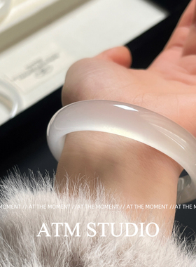 天然高冰玉髓玛瑙石英玉手镯