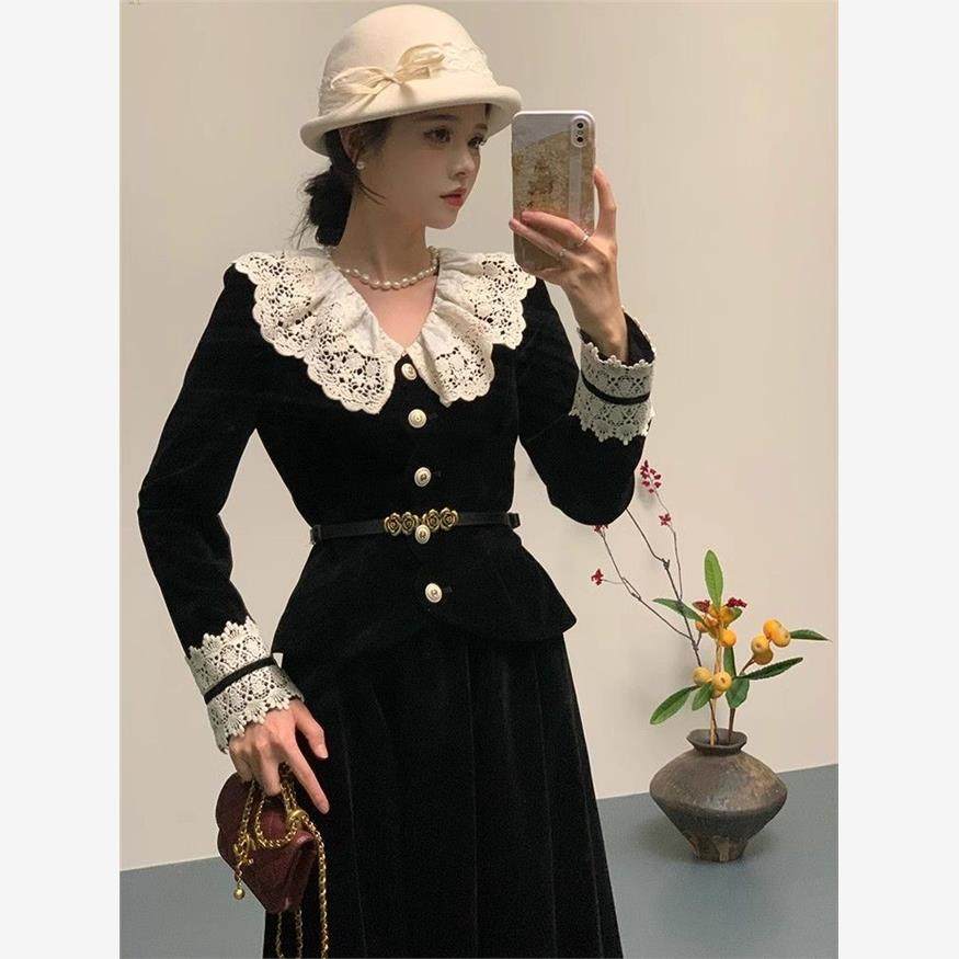 三个裁缝 法式赫本风蕾丝拼接黑色丝绒套装上衣搭配半裙两件套女