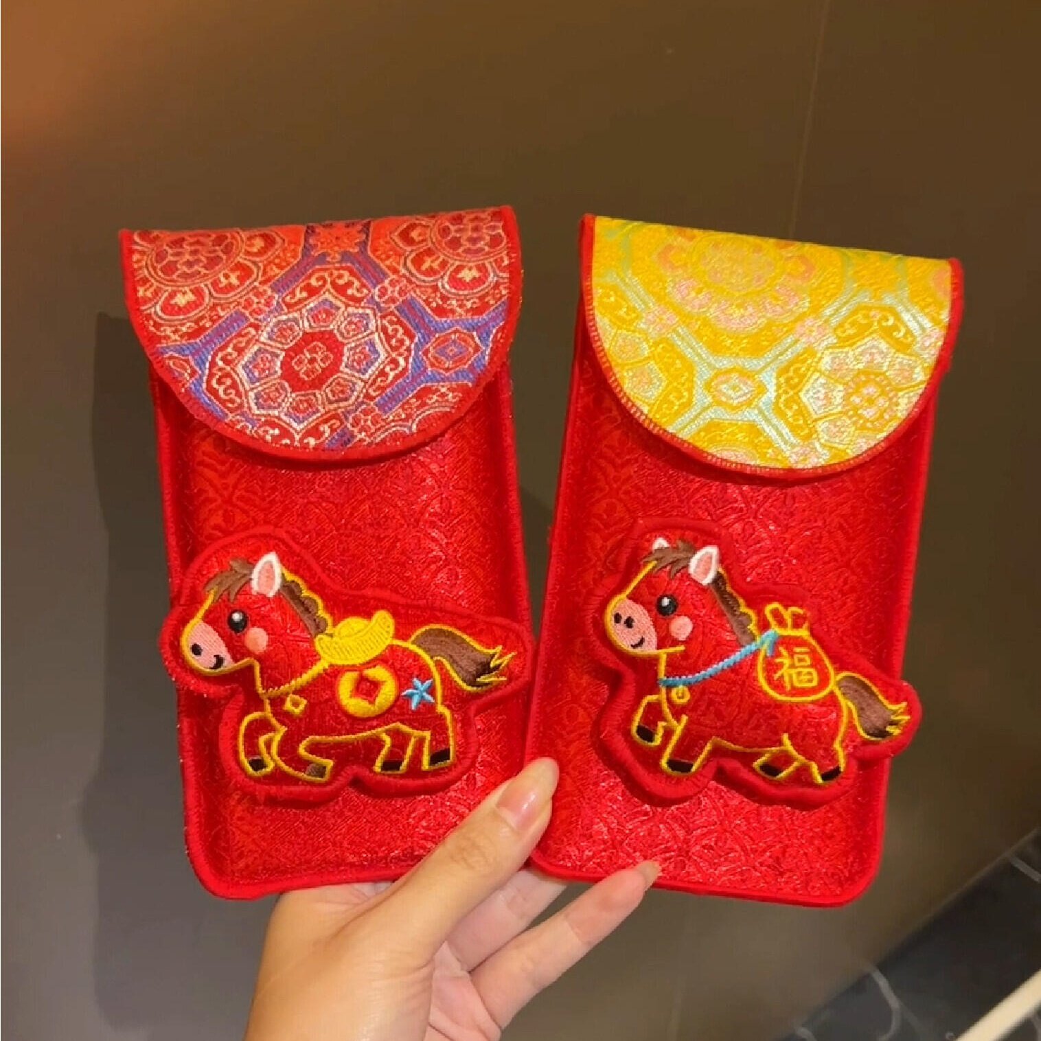 2026生肖马年挂脖布艺刺绣红包袋春节儿童压岁钱新生儿生日礼金包,节庆用品/礼品,红包/利是封,淘宝优惠券,粉丝福利购,淘宝优惠卷