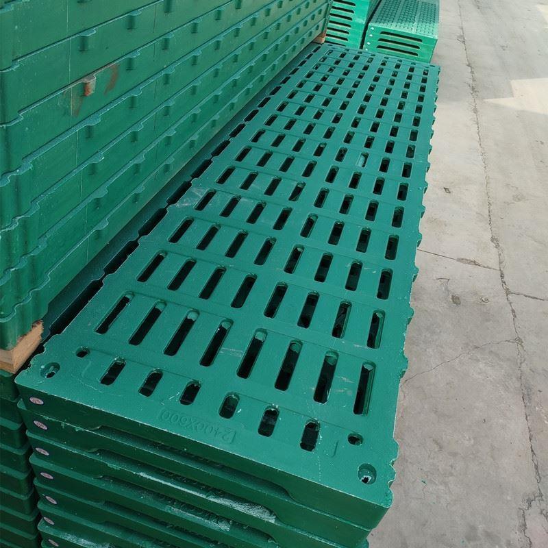 漏屎板羊床加强板仔猪接缝育肥复合漏粪板养猪场小仔猪养殖厂产床