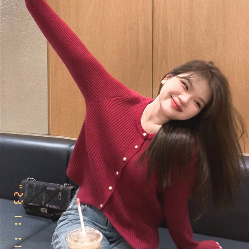 微胖的喵喵 大码mm秋季显瘦休闲百搭宽松毛衣针织长袖上衣女 1213