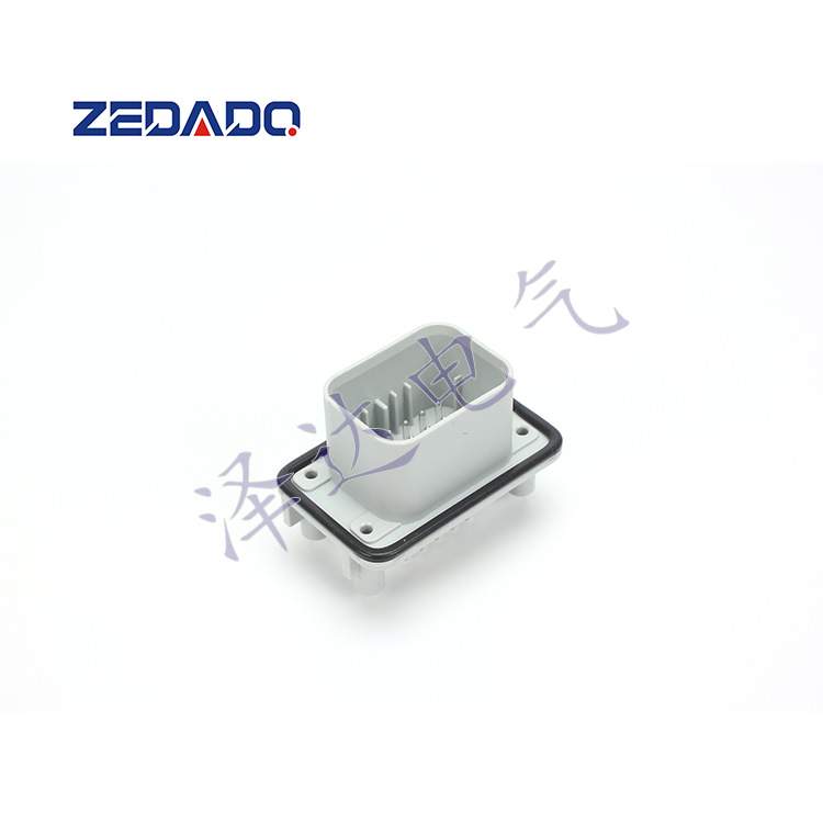 776262-4国产14孔汽车连接器接插件针座PCB