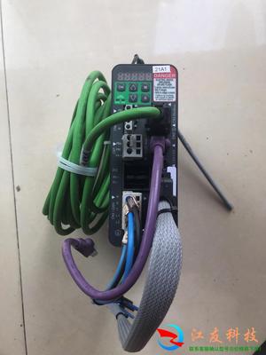 施耐德1.5kw伺服驱动器LXM28AU15M3X