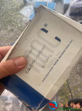 MAC电磁阀225B-121JA