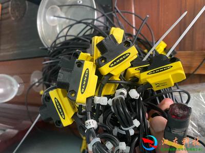 邦纳光电开关传感器QS18VN6FF100—CNSC01