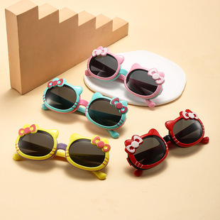 新款儿童卡通翻盖偏光太阳镜防紫外线小孩墨镜走秀遮阳潮镜