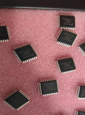 【议价】贴片 MC9S08FL16CLC LQFP-32 8位微控制