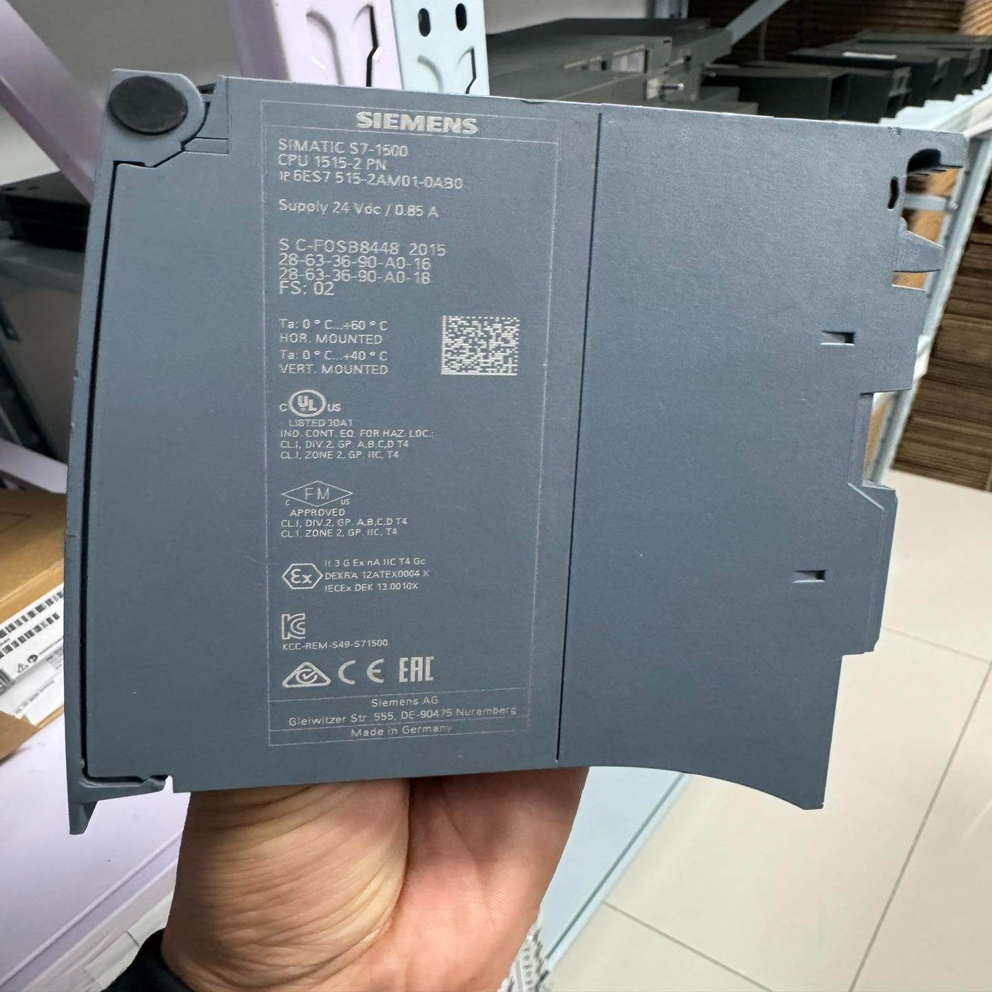 【议价】525-2AM01  两台单价