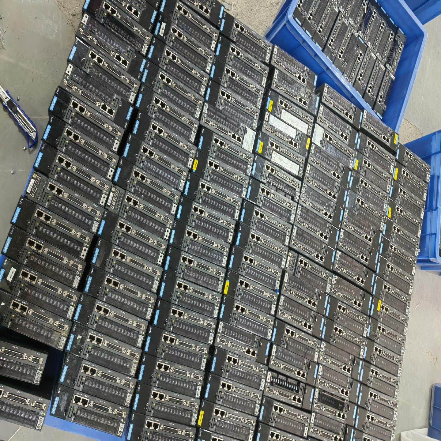 [议价]汇川200瓦驱动器is620ps1r6i二手拆机成色充新