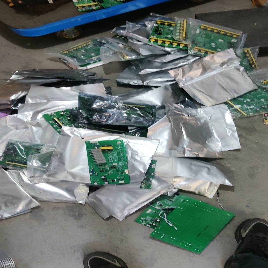 【议价】一色线路板有一百张左右要的联系STM32F103-RCT6一