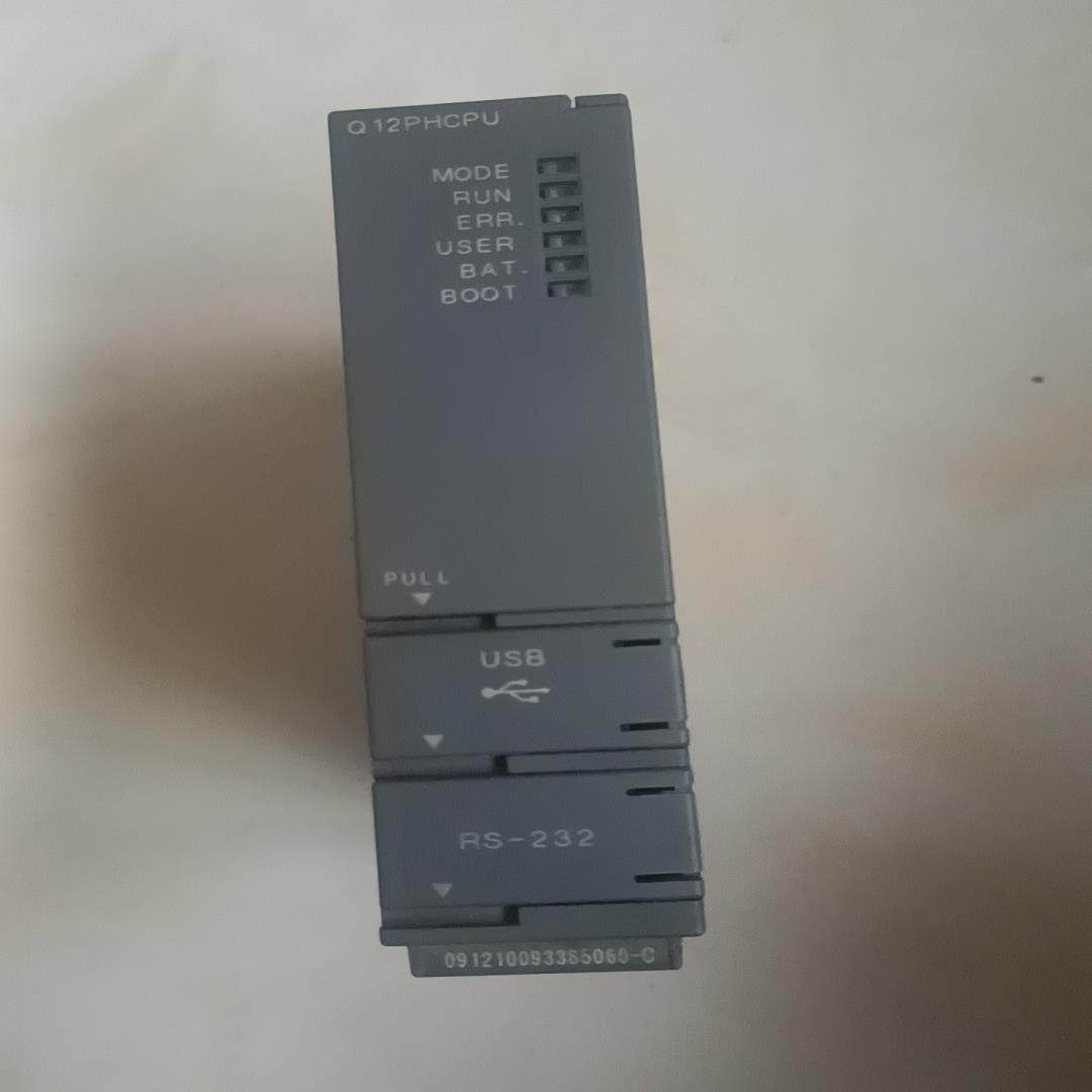 【议价】Q12PHCPU成色如图