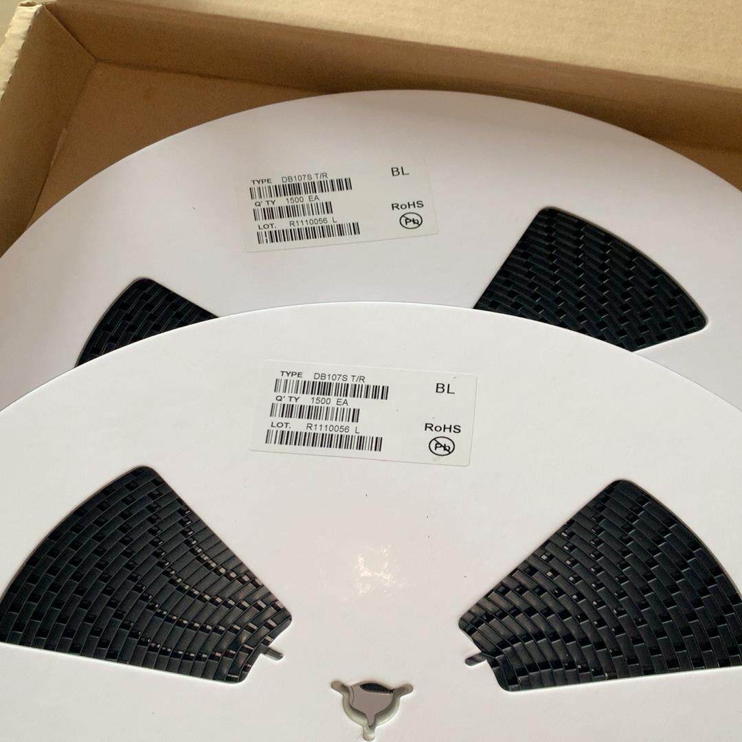【议价】DB107S 桥堆 DB107S 整流桥 贴片SOP-4 1