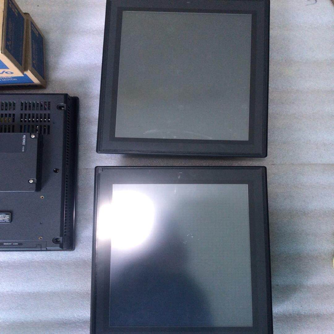 [议价]基恩士触摸屏VT3-S12触摸屏的成色和新的一样