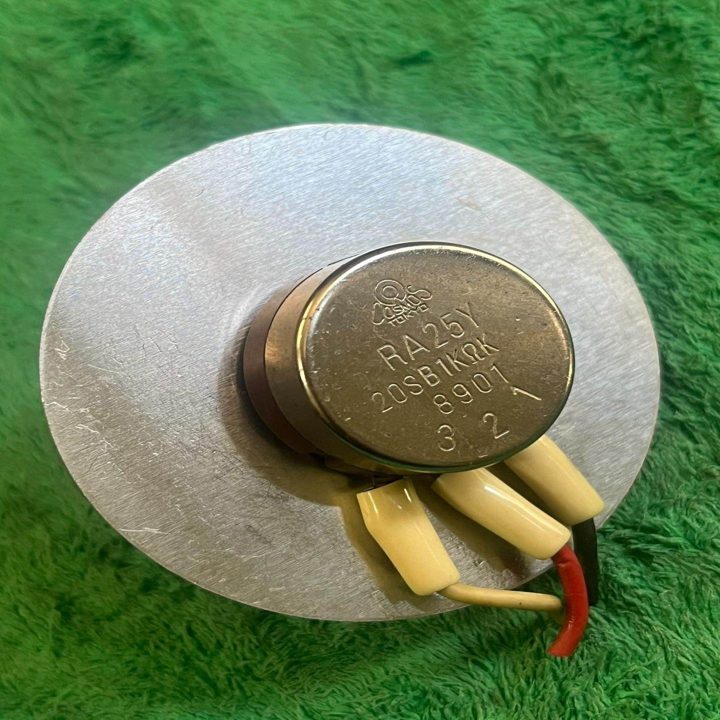 【议价】日本原装拆机TOKYO单联电位器型号RA25Y 20SB