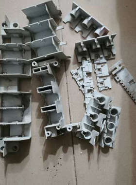 【议价】变频器接线端子ATV61 71 21 212塑料座22