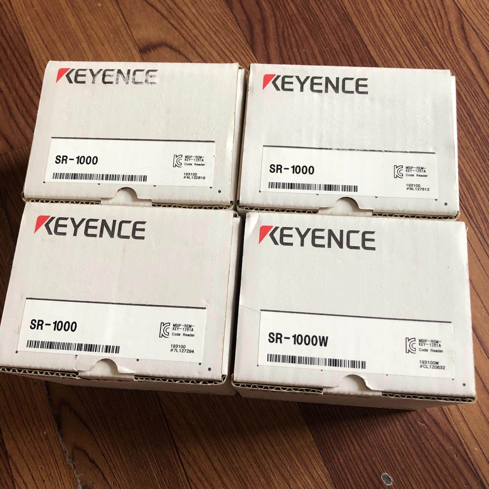 【议价】基恩士全新原装正品扫码器SR-1000盒码一致22年两个