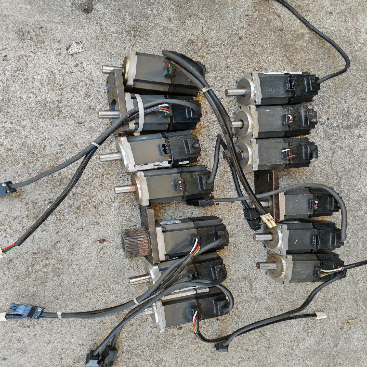 【议价】三菱伺服电机hc-mfs23大部分轴转不动编码器已拆开检查