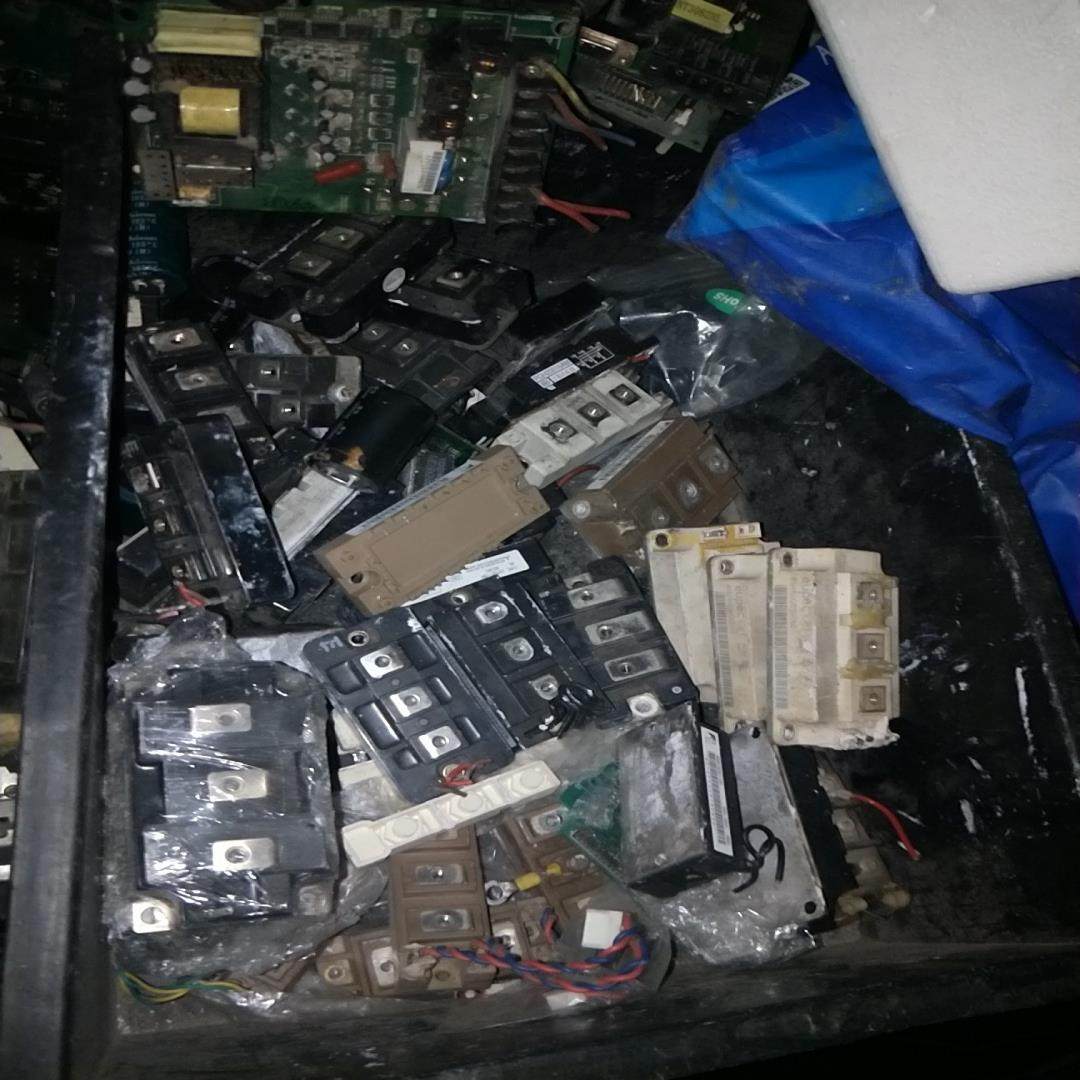 【议价】拆机模块cm100dycm200dy2mbi150u2a-0