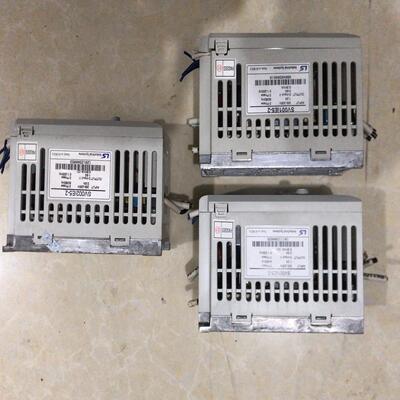 【议价】LS变频器01KW 220V 型号SV001iE5-2