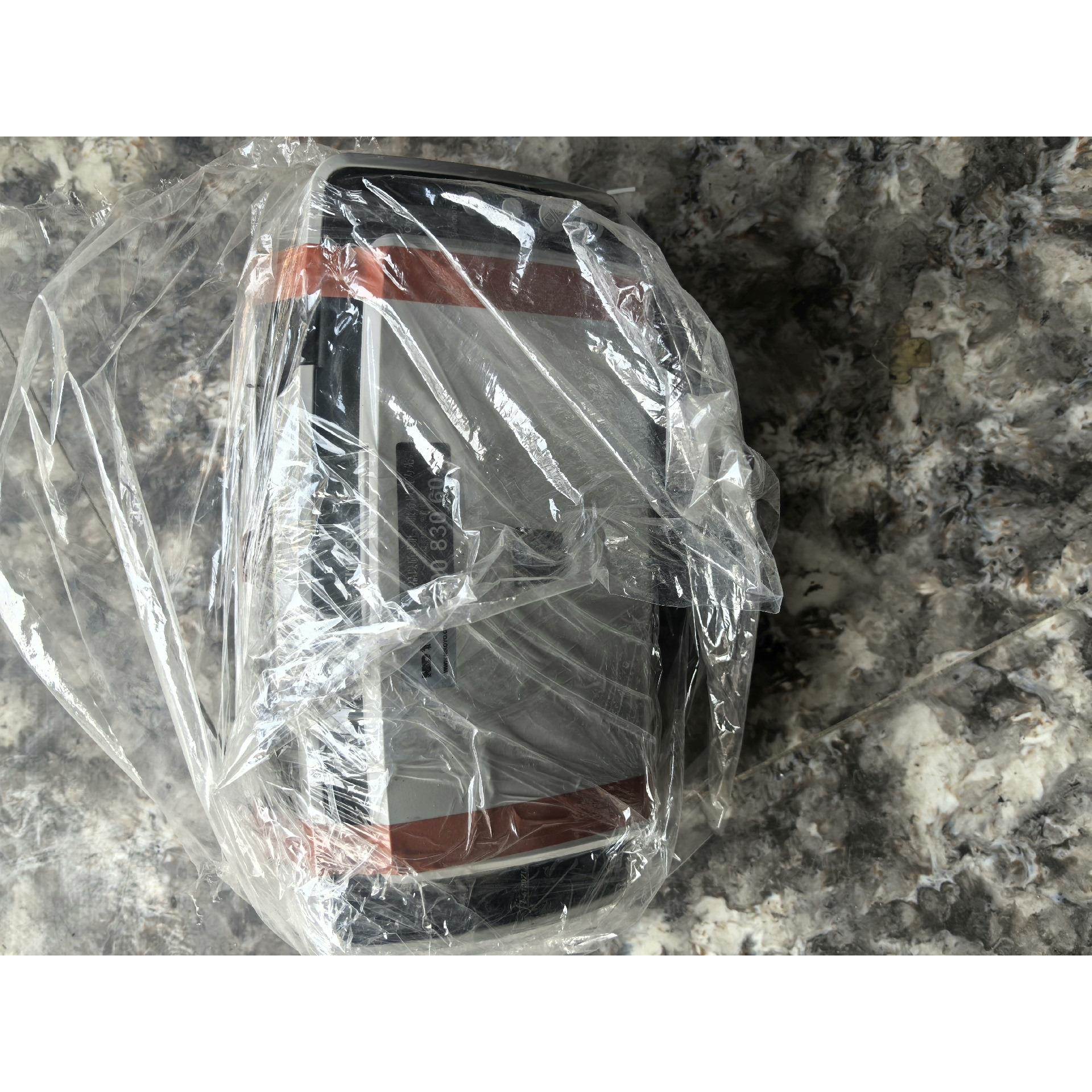 【议价】全新未使用富士通6120ZLA扫描仪一台，功能完好，配件齐图片