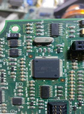 【议价】64F3052F25芯片两个包好实物如图