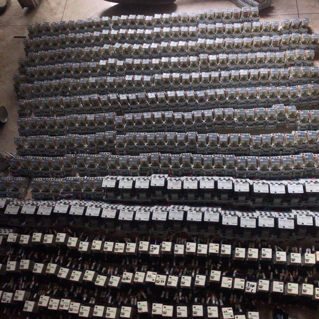 【议价】ABB小型中间继电器CR-M024DC2L    299个