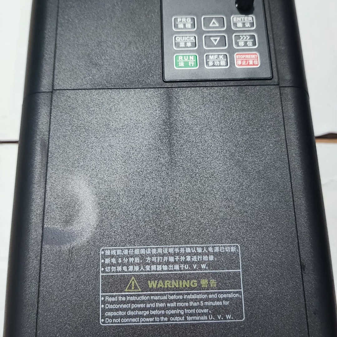 【议价】月普变频器，yP660一022G一T4，G22KW/30pK