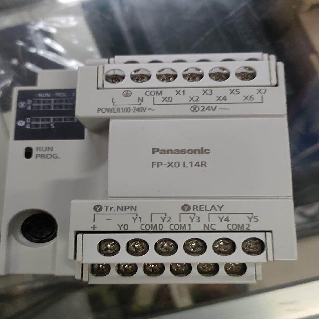 [议价]松下plc型号fp-x0l14r功能包好已测试成色九