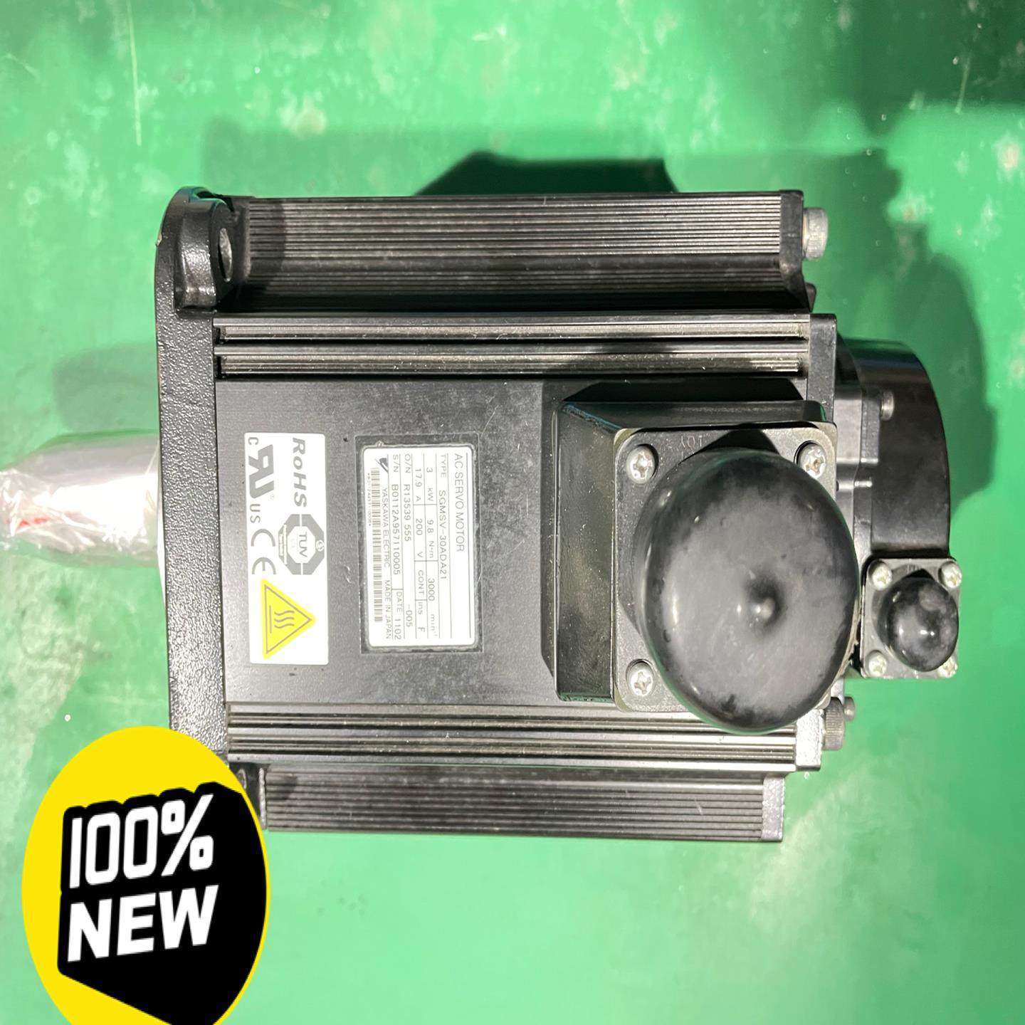 【议价】原装进口YASKAWA安川伺服电机SGMSV-30ADA21