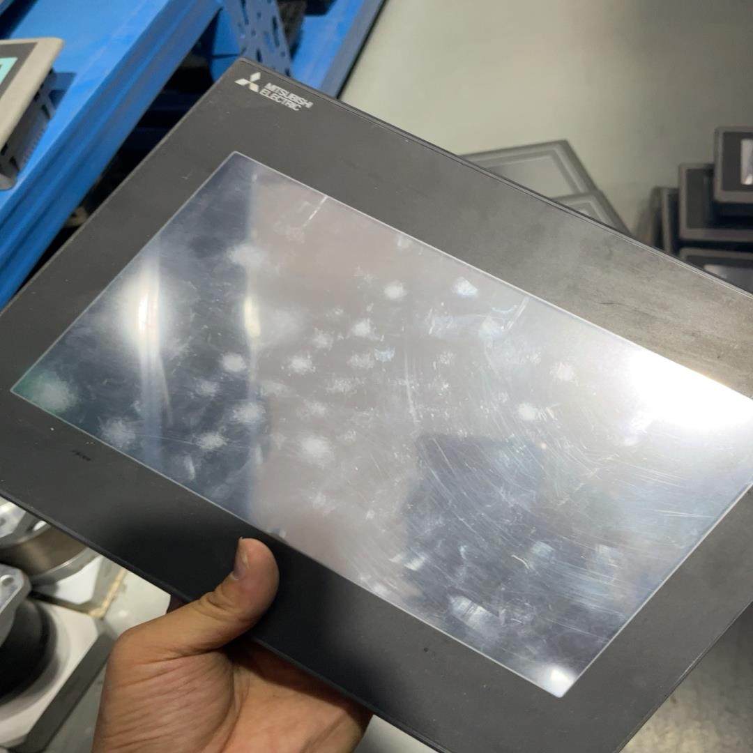 【议价】成色8 9成新三菱触摸屏 GS2110－WTBD 功能包好