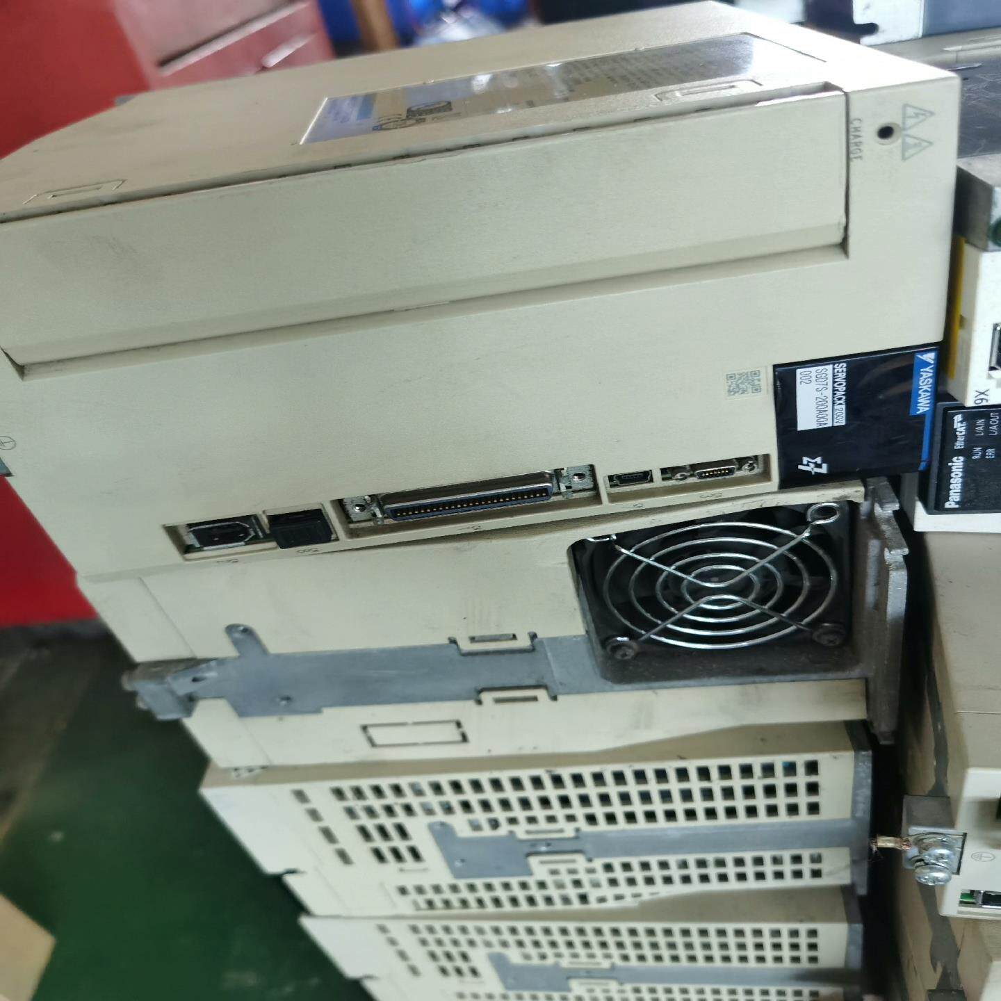 【议价】安川7系3KW脉冲型 套装九成新包好用质保一年原装拆机无