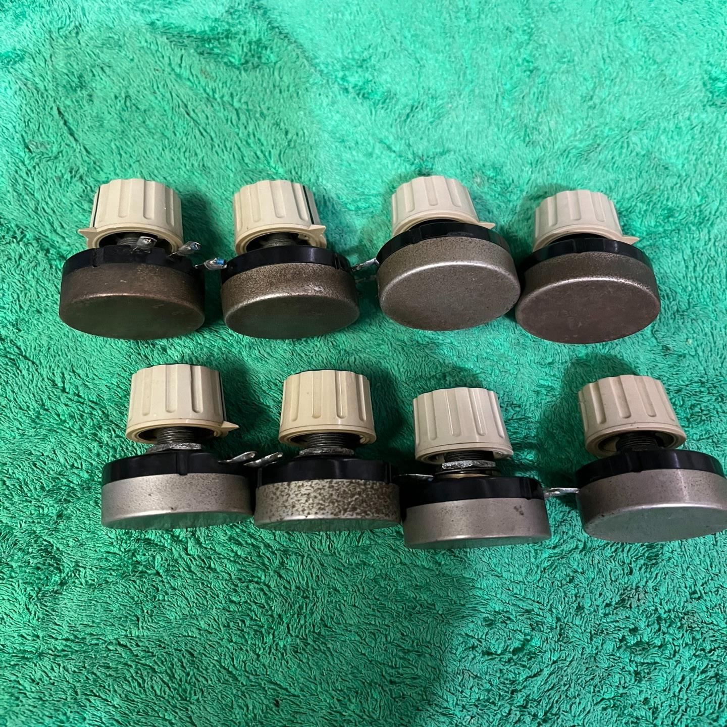 【议价】拆机进口TOKYO 单圈碳膜电位器RV30YN20S B10