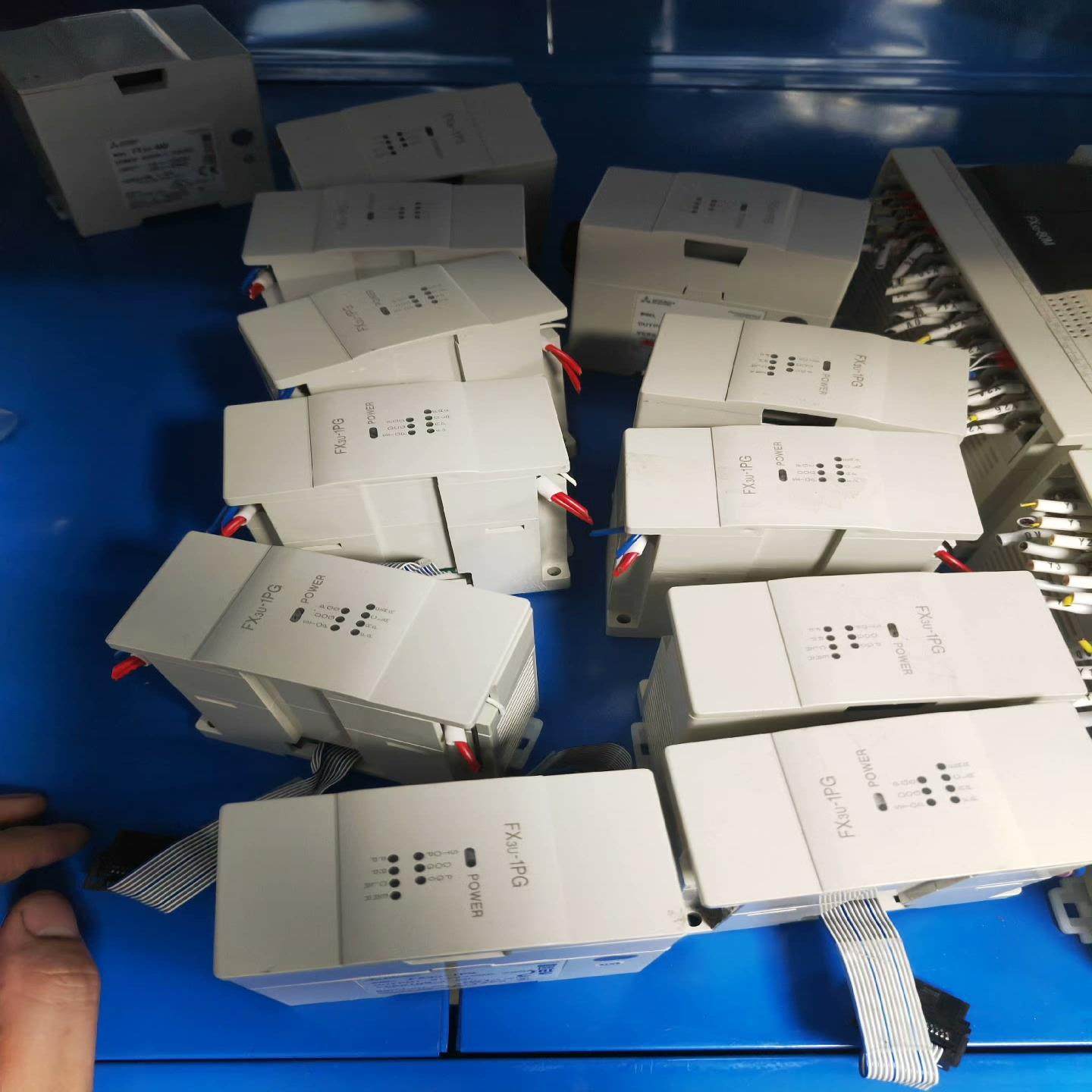 【议价】三菱PLC型号FX3U-1PG 库存20套 原装正品