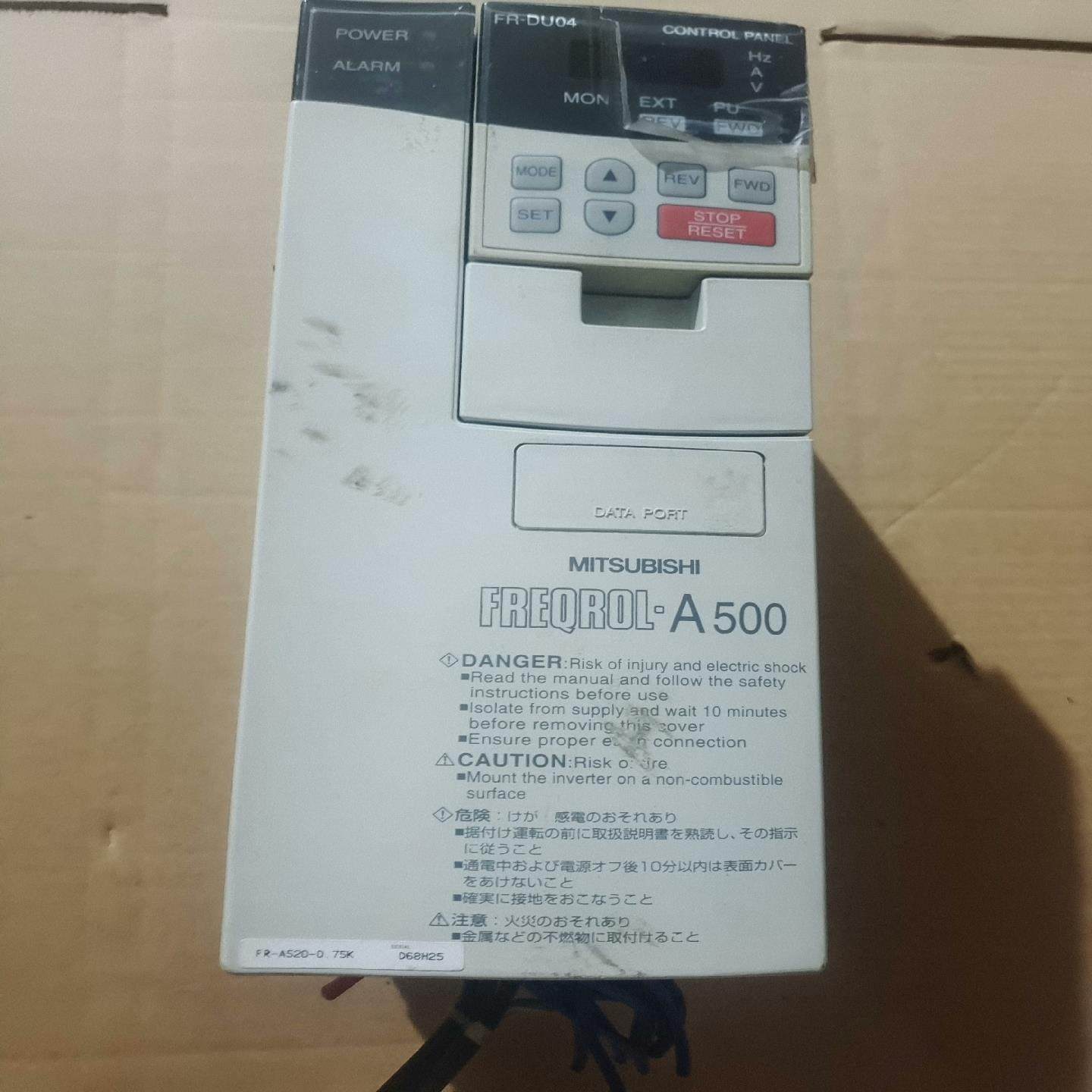 【议价】三菱变频器 FR-A520-075K 075KW 220