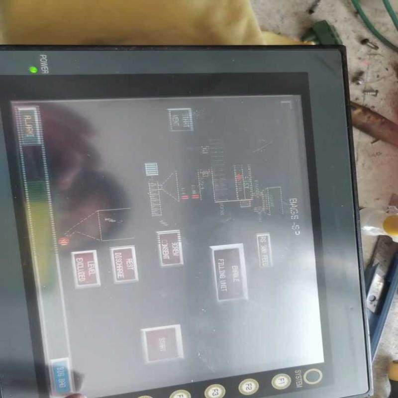 【议价】富士触摸屏  UG330H-SS4  单价1600V708