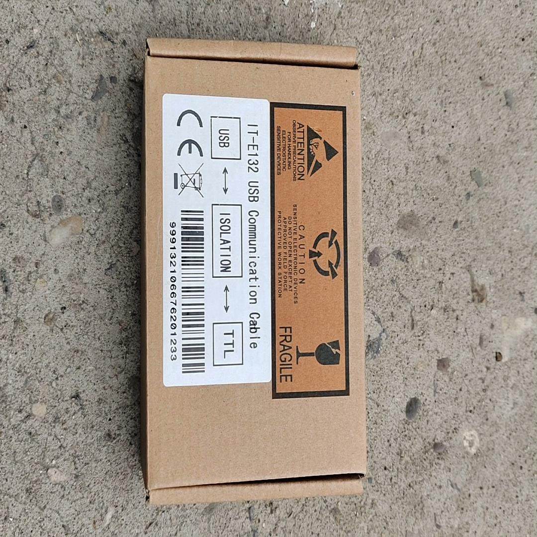 【议价】IT-E131 转换接口  全新原包装 实物图