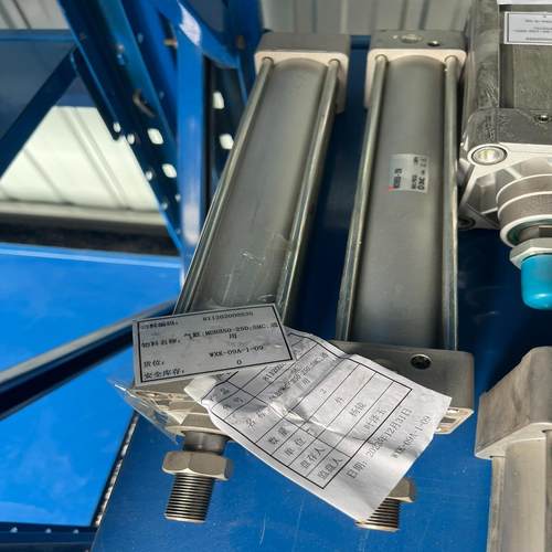 【议价】SMC气缸MDBB50-250全新未使用2个费斯托S