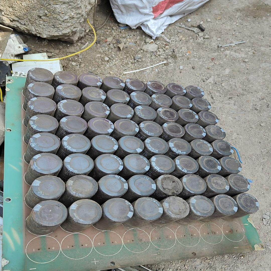 【议价】电解电容450V470uF  8*8=64个