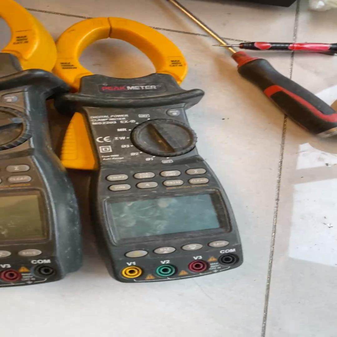 【议价】华谊MS2203钳形表只保证能开机用不来收到的有8个7个能