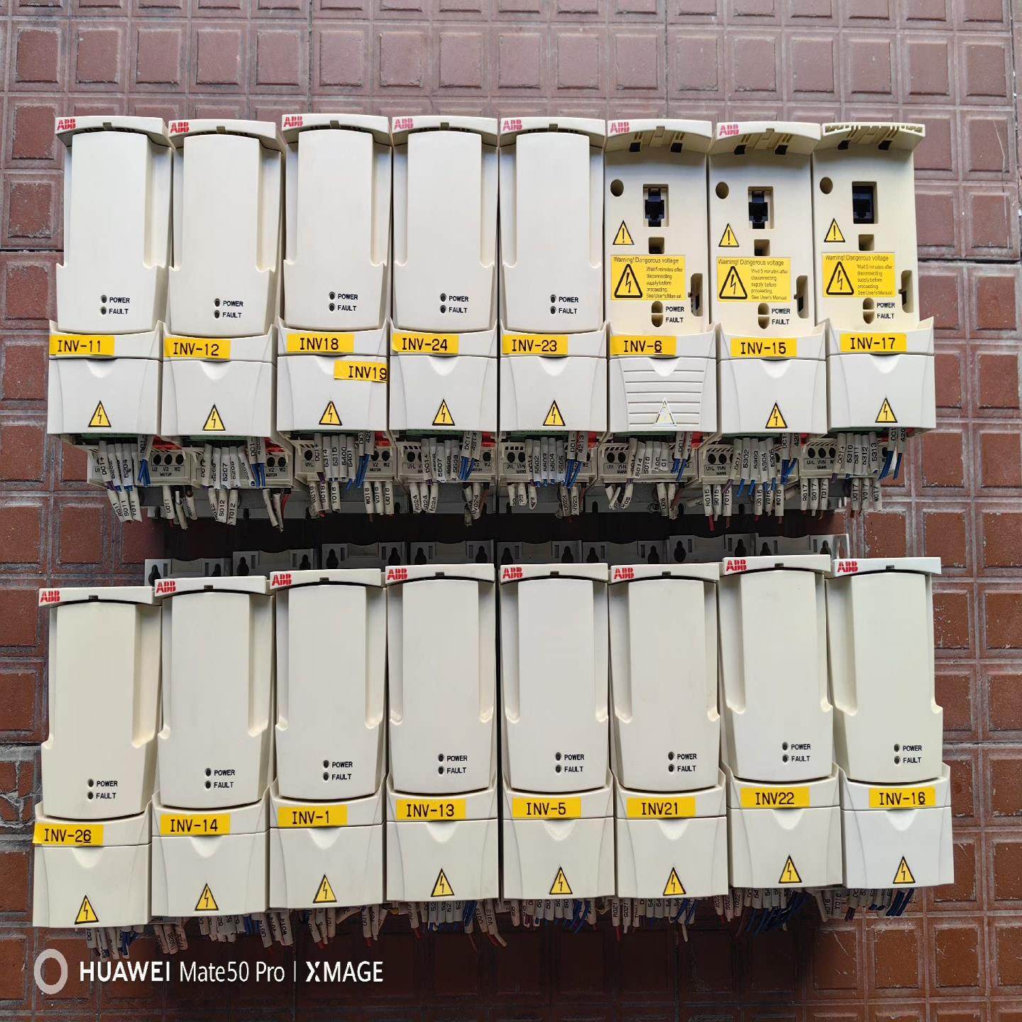 【议价】ABB变频器处理  ACS310-03E-01A3-4  0