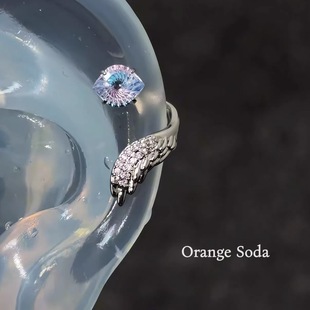 Kteer 恶魔之眼战损神明耳骨环钛钢小众设计感锆石耳钉女天使之翼