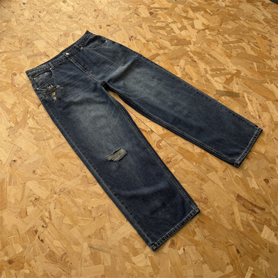 Derschutze复古破洞绣花牛仔裤