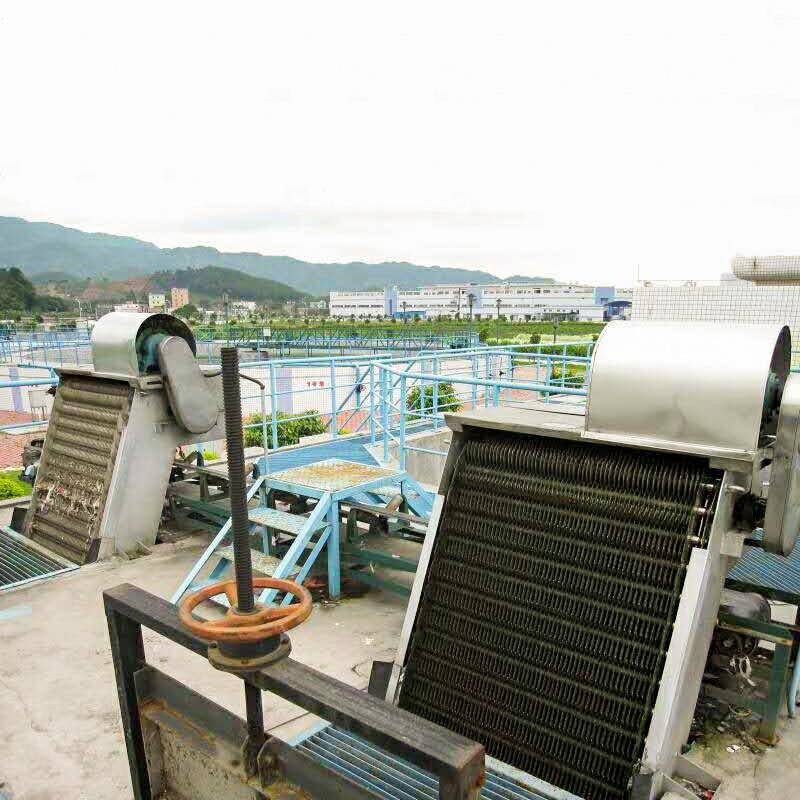 促销特不锈钢机zz械格栅机质高转效 自动回式优格价栅除污机