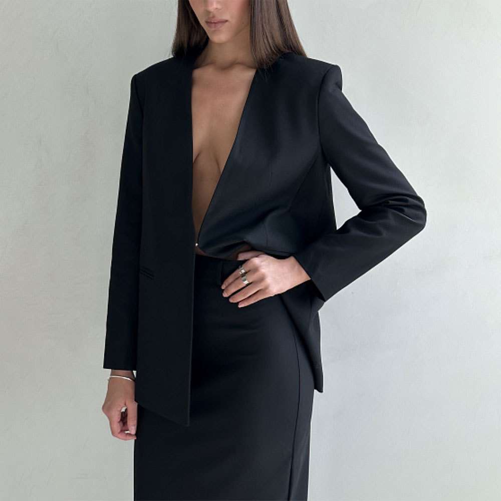 2024夏季新款女士高级感低领性感通勤口袋西装外套women clothes