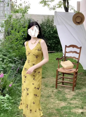TZ4113黄色碎花背心吊带连衣裙女夏季小众设计感收腰显瘦长裙子