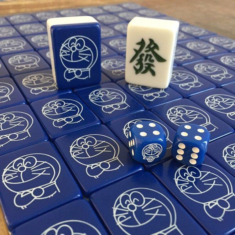 ぃ麻将牌高档家用户外麻将蓝色哆啦a梦麻将学生叮当猫手搓麻将可