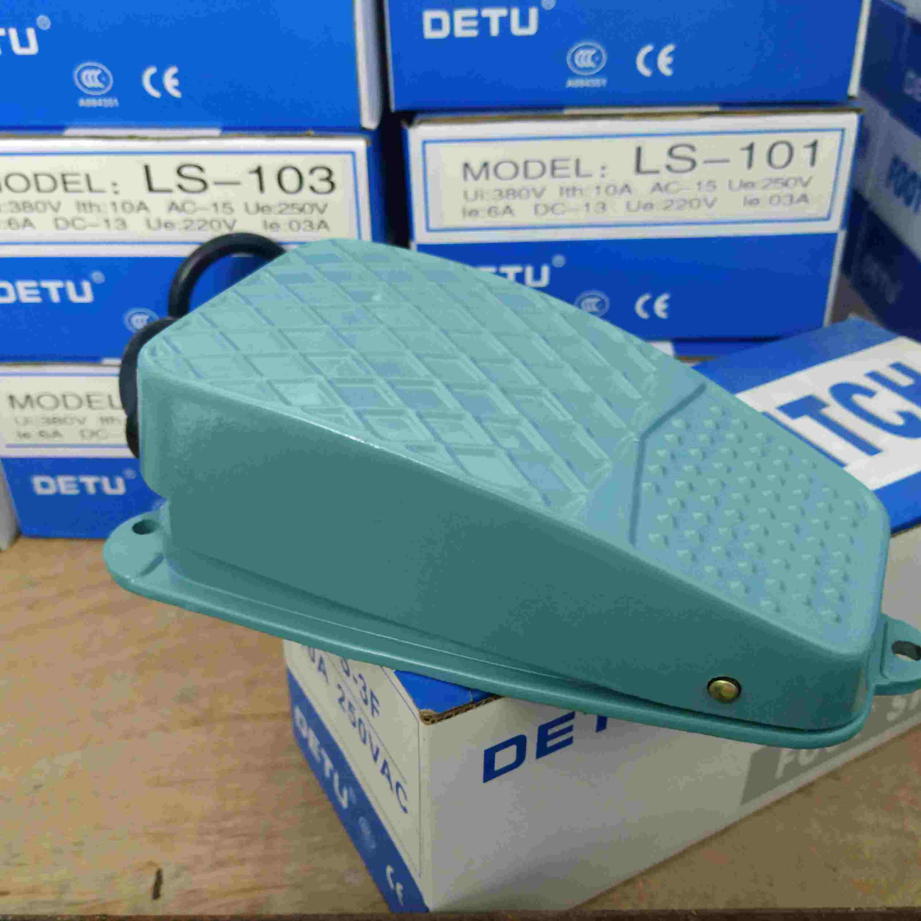 德图DETU 铝壳型机床控制脚踏开关 CFS-3F