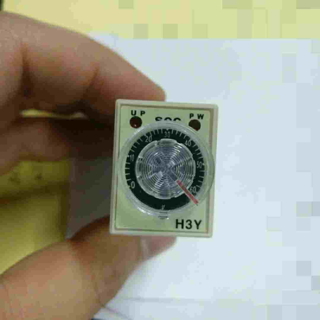 指针型旋钮设定时间继电器 H3Y-2 12VDC